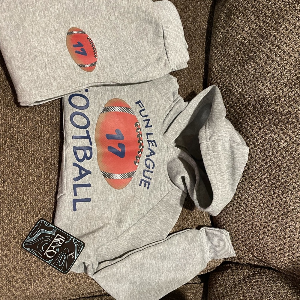 Boys long sleeve hoodie with matching sweats.